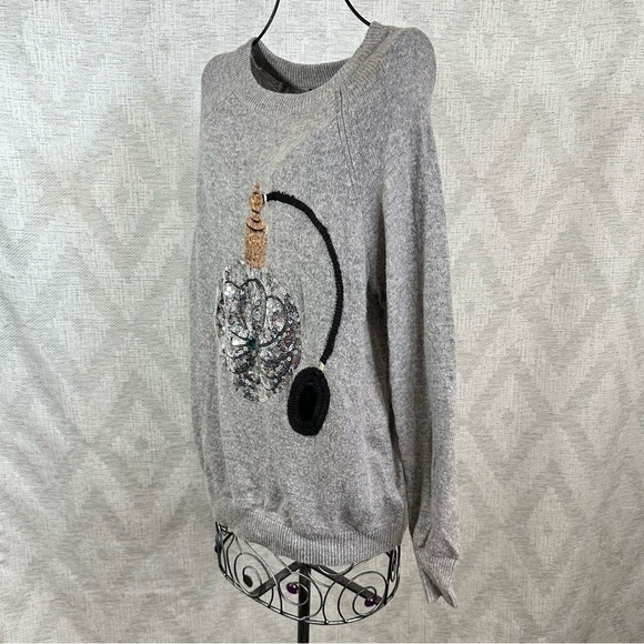 H&M sequin perfume bottle grey knit sweater size M - Picture 7 of 8